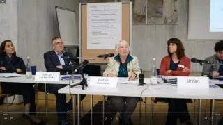 Demokratietagung_BadBoll Podiumsdiskussion und Vortrag mit Frau Dr. Rheinardt