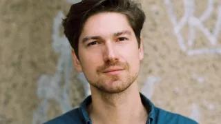 Lukas Hermsmeier Lukas Hermsmeier